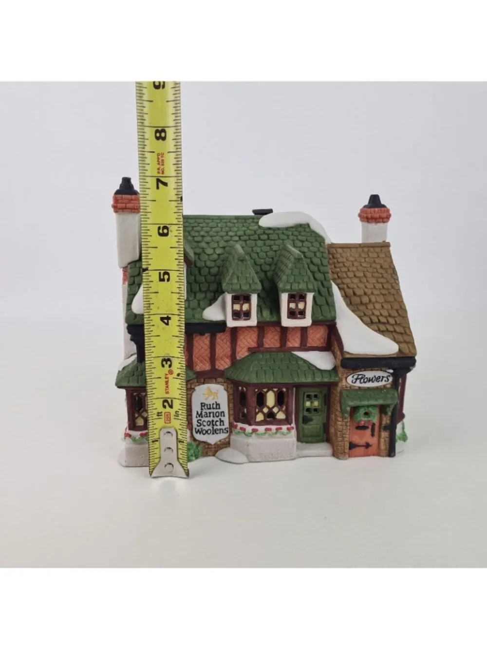 Department 56 Ruth Marion Scotch Woolens 5585-9 Dickens Village Lighted House